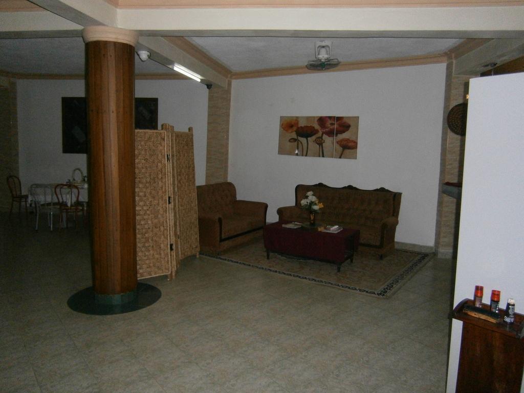 Tudor Water Sports Hotel Mombasa Bagian luar foto
