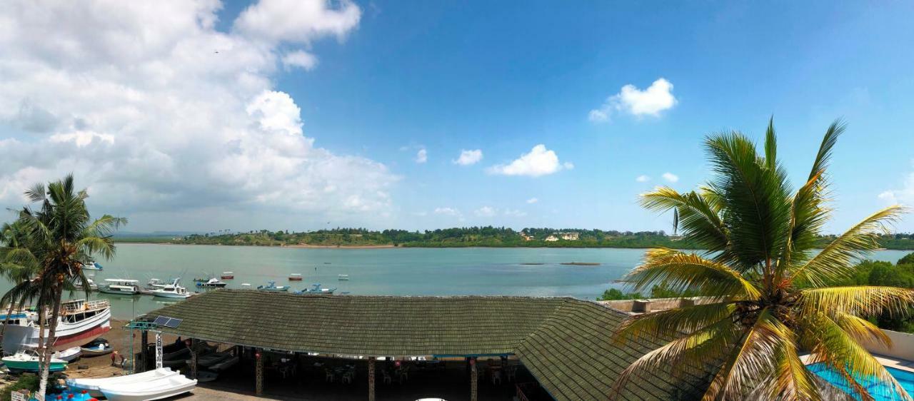 Tudor Water Sports Hotel Mombasa Bagian luar foto